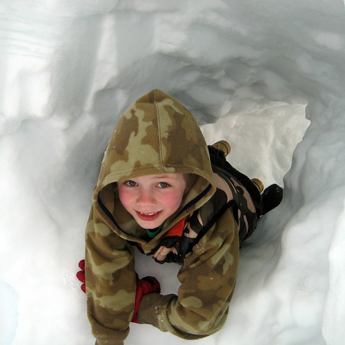 h in a snow hole