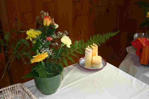 Beautiful Wedding Reception Flower Arrangement