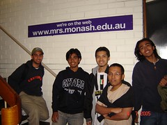 Bersama Cha'e & Huzaifah kat Monash University's Hostel