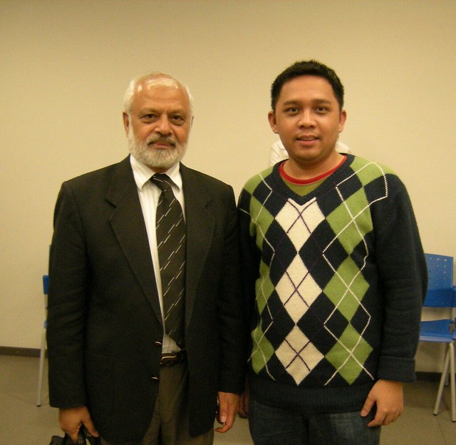 with Prof. Chaudry (NTU) | Flickr - Photo Sharing!