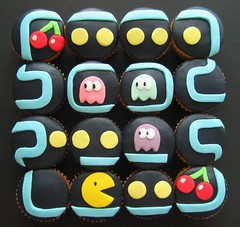 pacman cupcakes