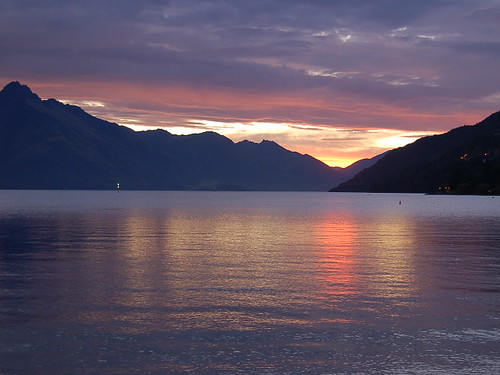 Sunset over Lake Wakatipu