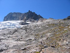 Sloan glacier approachth