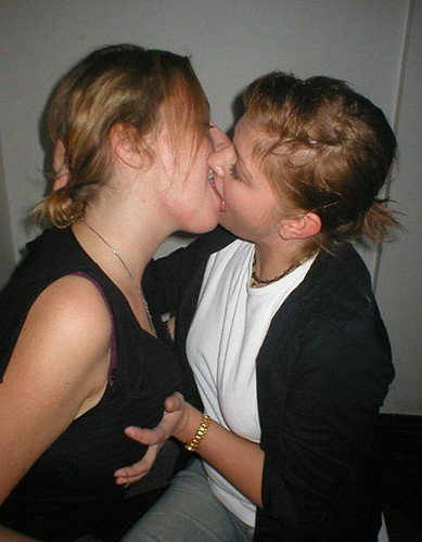 chicas amateurs besandose