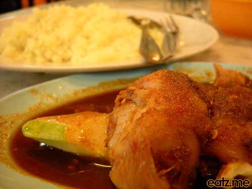 Nasi Ayam Pak Mal Chicken Close-up [eatz.me]