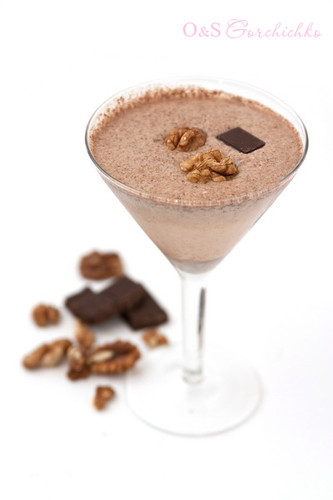 Шоколадно-ореховый смузи | Chocolate nut-flavoured smoothie