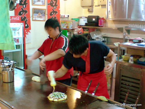 okonomiyaki chef