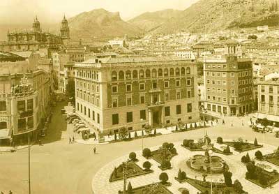 Antigua Plaza de las Palmeras, Jaén en 1956