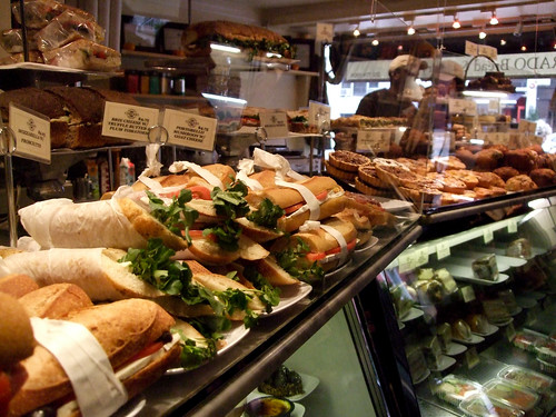 Corrado Bread and Pastry, Interior