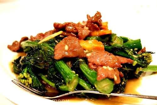Peninsula Restaurant - Stir fried kai lan with beef £9