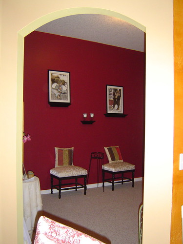 cranberry wall with ledges