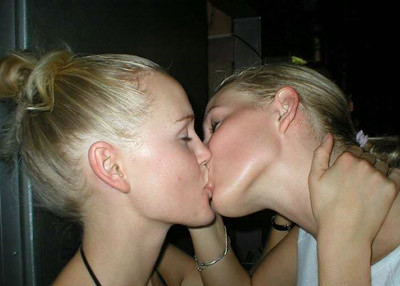 besos de chicas