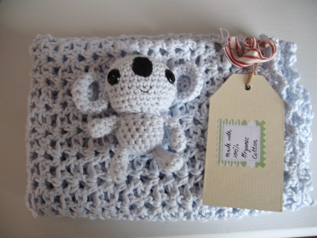 Crochet Pattern Central - Free Pattern - Bubbles Baby Blanket