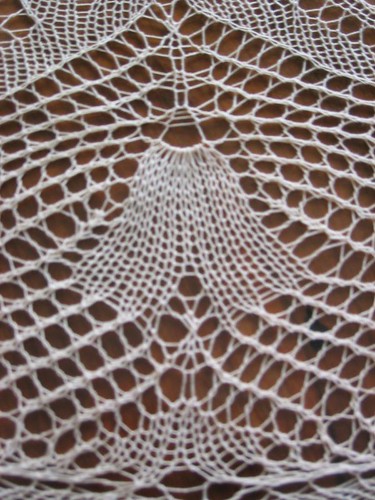 Catalan heirloom lace knitting, detail 3