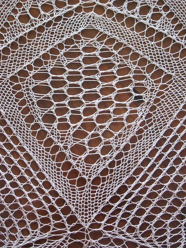 Catalan heirloom lace knitting, detail 4
