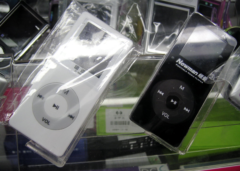  genuine iPods 