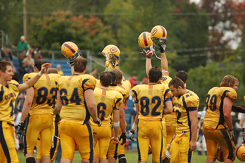 Queen's vs. Western Homecoming Football Game