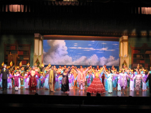 THE CAST OF KING AND I