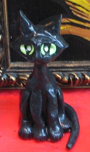 black cat detail