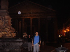 Frente al Panteon