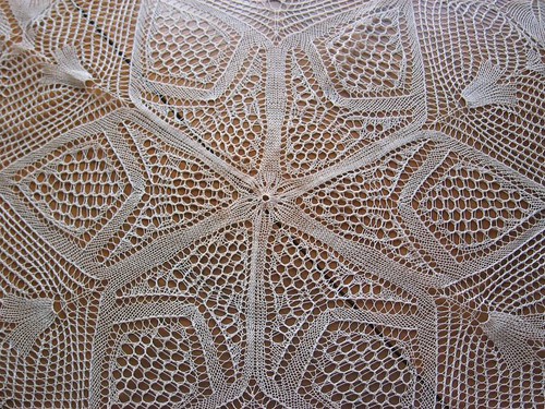 Catalan heirloom lace knitting, detail 1