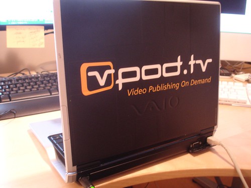Rodrigo's laptop, with vpod.tv skin