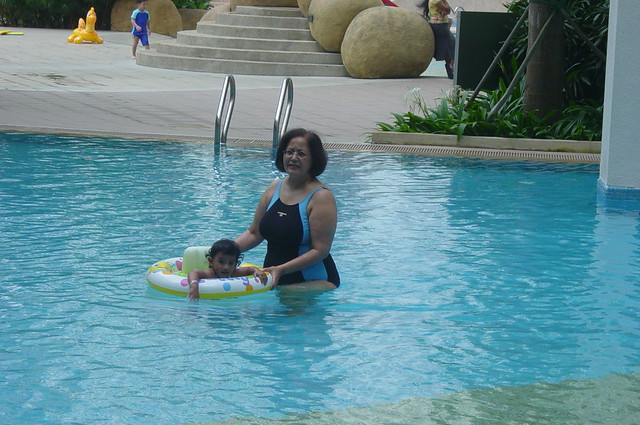 kaveri nani swim november 2007 costa del sol singapore