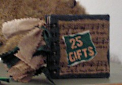 25 gifts cover