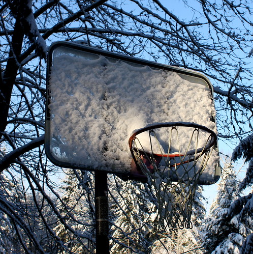 snowy hoop