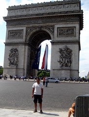 Arc De Triomphe Paris 014.JPG