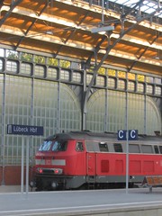 Class 218 diesel loco at Luebeck Hauptbahnhof