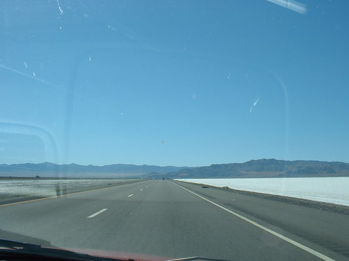 the road through the Utah salt flats
