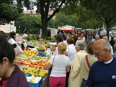 Arles Street Market