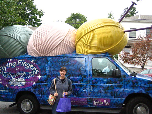 Me in front of the yarnbus