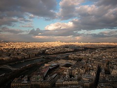 Vista de Sacre Coeur desde la segunda planta de la torre Eiffel