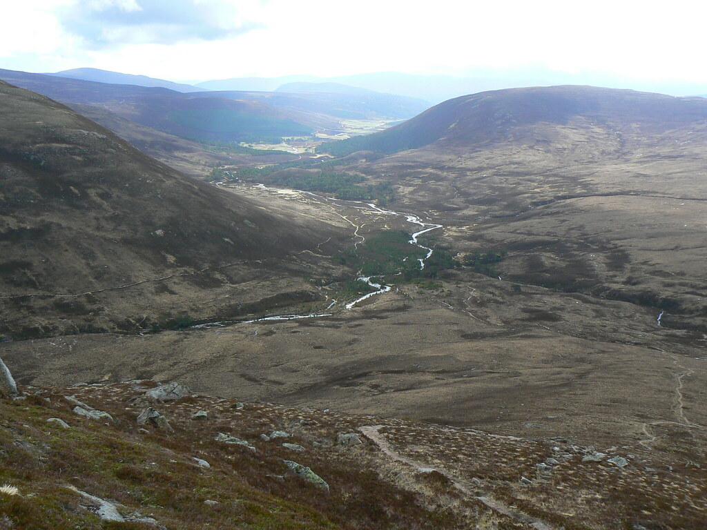 Looking down Glen Luibeg