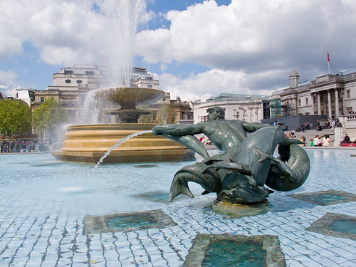 London Trafalger Square Fountains