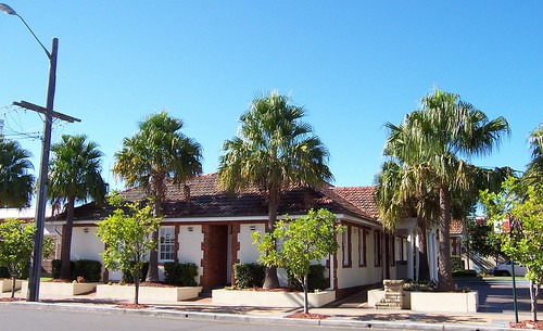 Woy Woy Library & the old Fire Station