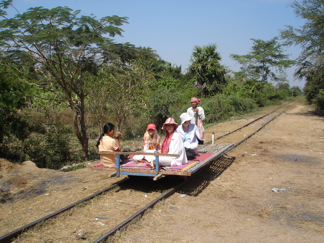 Fw: bamboo train : norry
