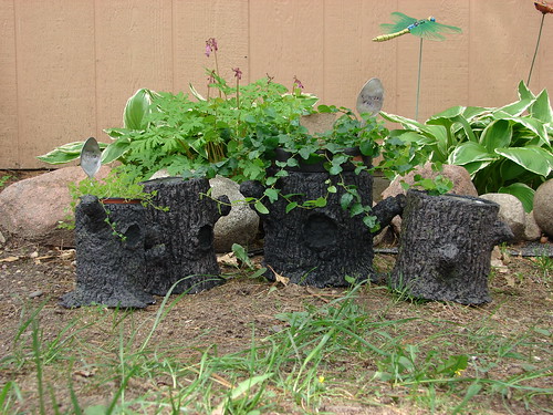 craptastic stump planters