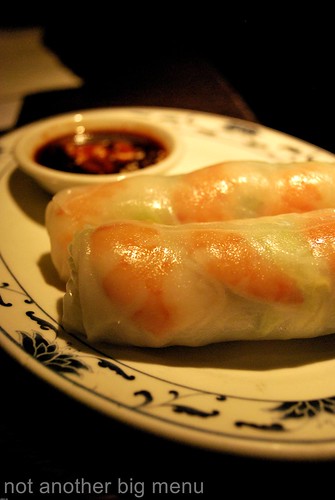 Viet Grill - Goi cuon £3.50 - Fresh soft summer rolls filled with king prawn, herbs and salad wrapped in rice paper