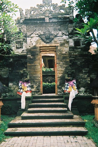 Temple gate with door guards
