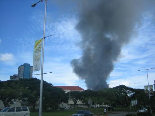 The same Mabolo fire seen from the Cebu Business Park