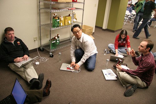 cbeard, Paul Kim, dria, Mike Beltzner sitting on the floor during Firefox 2005 Offsite