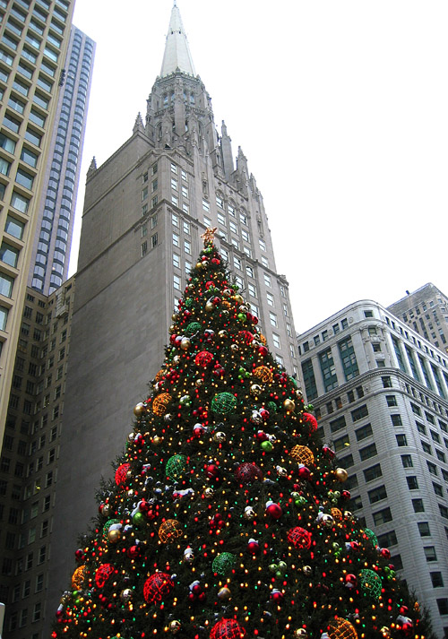 Tree at Chicago's Christkindlmarket