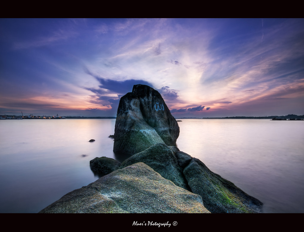 Giant Feet" ::Changi Beach Singapore HDR by alner_s / © All rights ...