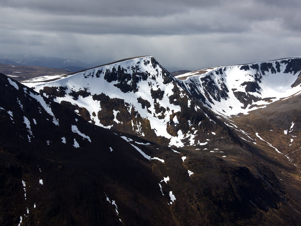 Sgor an Lochan Uaine (The Angel's Peak)