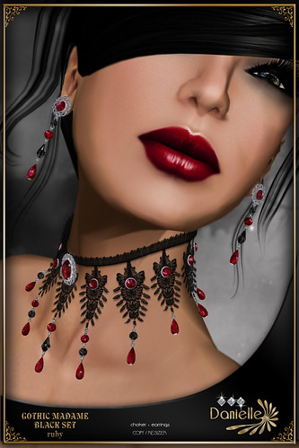DANIELLE Gothic Madame Black Set Ruby