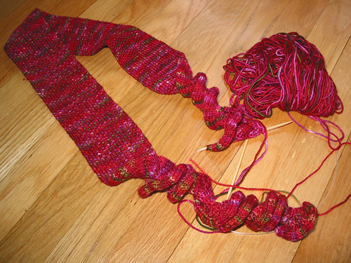 Curlycue scarf