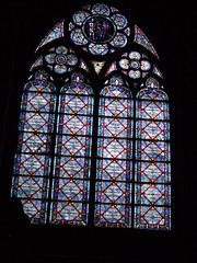 聖母院-彩色玻璃窗